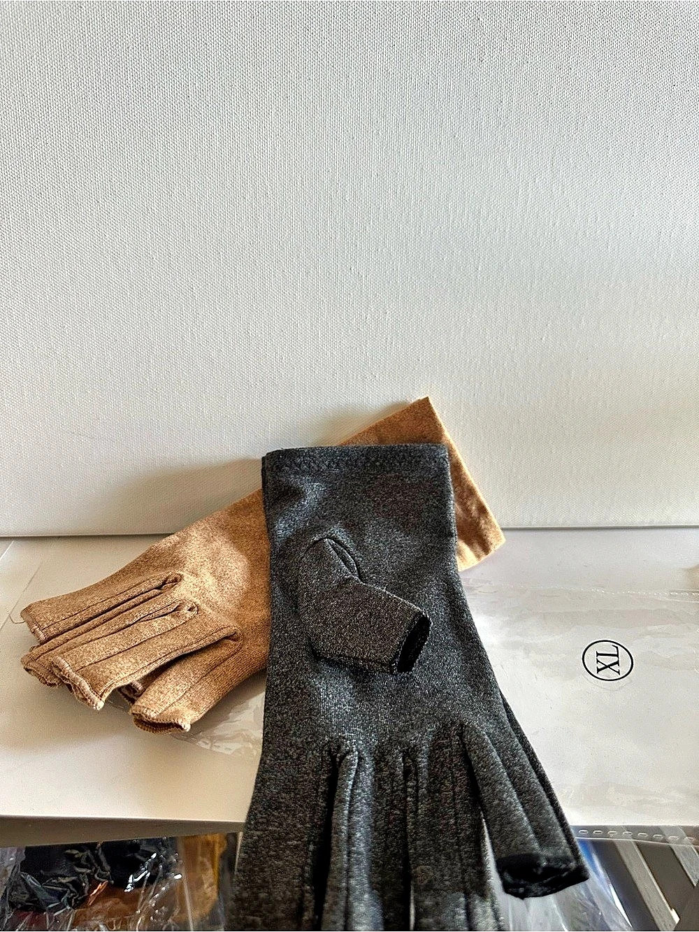 Two pair gloves